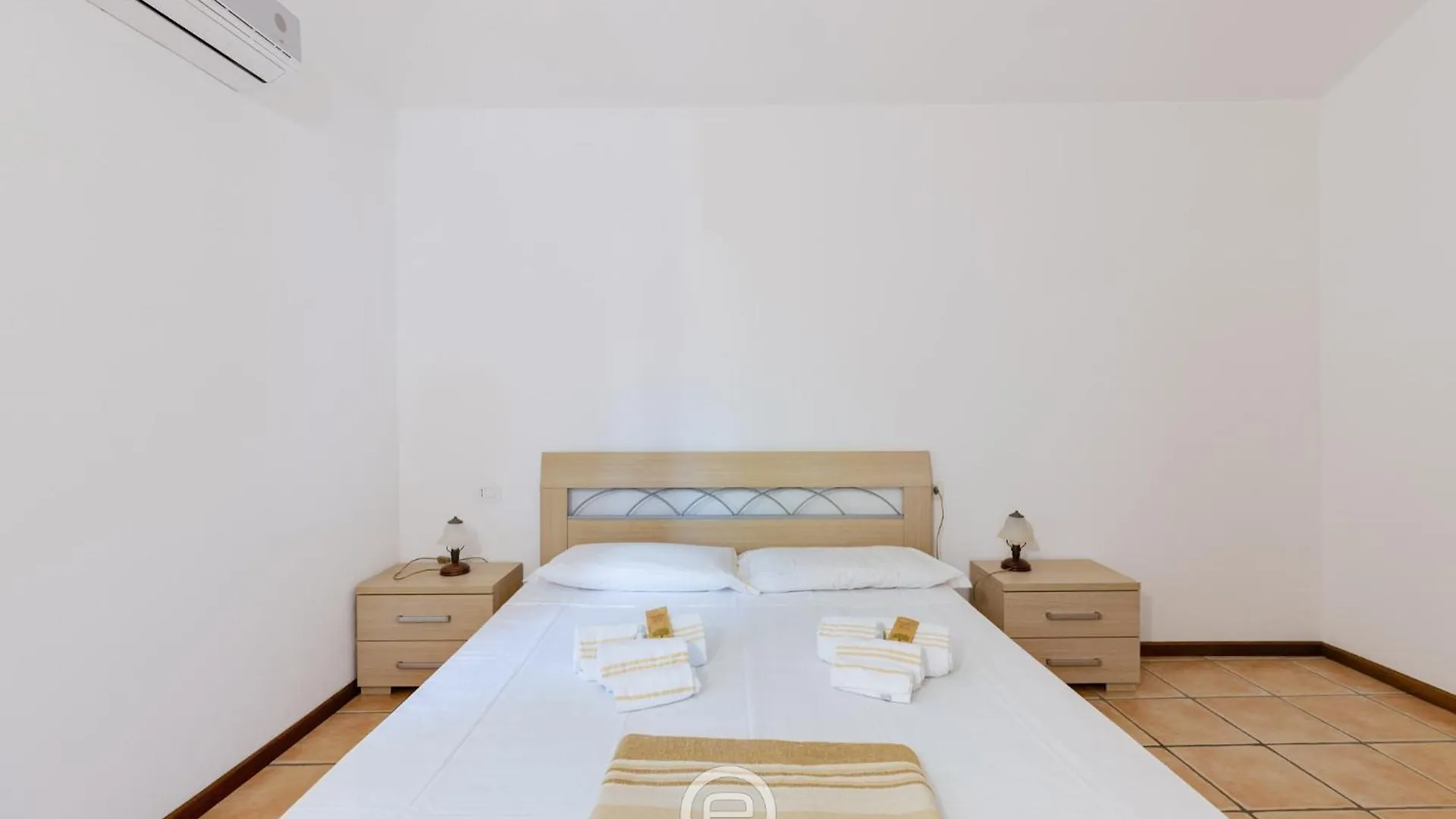 סנטה מריה נברזה Mirto 3 Apartment  סנטה מריה נברזה